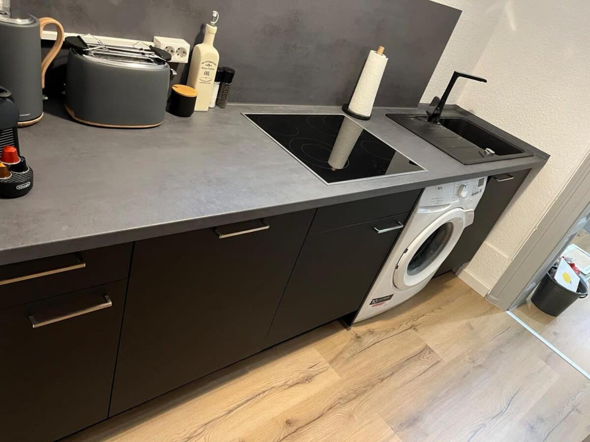 City Apartment Messe Zentral Ps4 Workspace Frankfurt am Main Exterior foto
